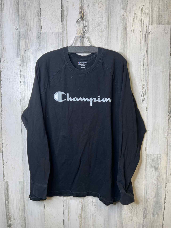 Size XXL Champion Shirt
