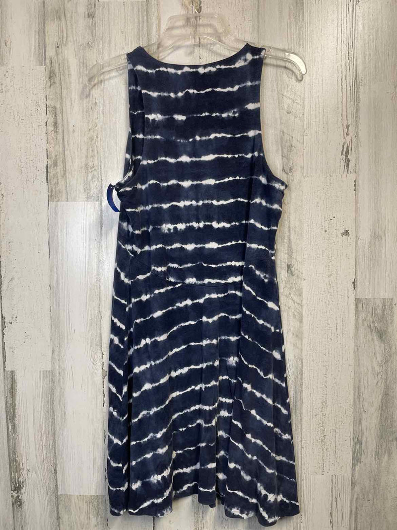 Size L Athleta Dress