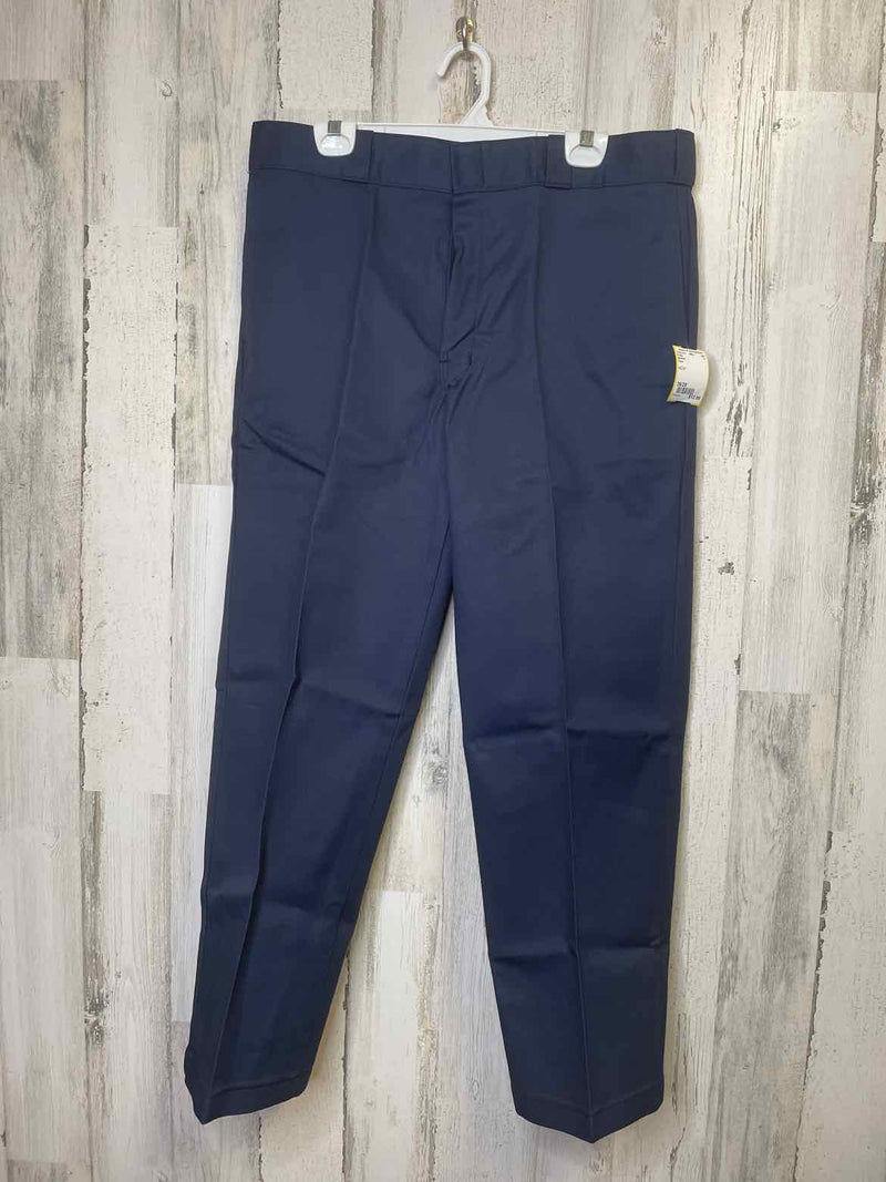 Size 36/28 Dickies Pants