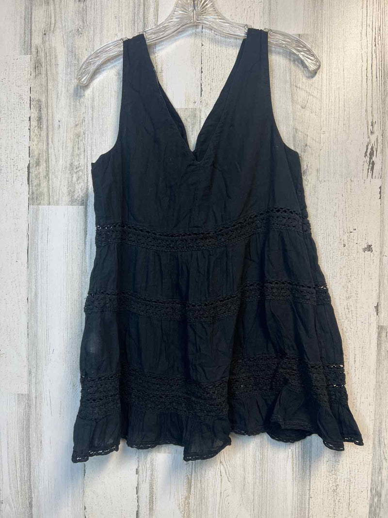 American Eagle Size M Shirt