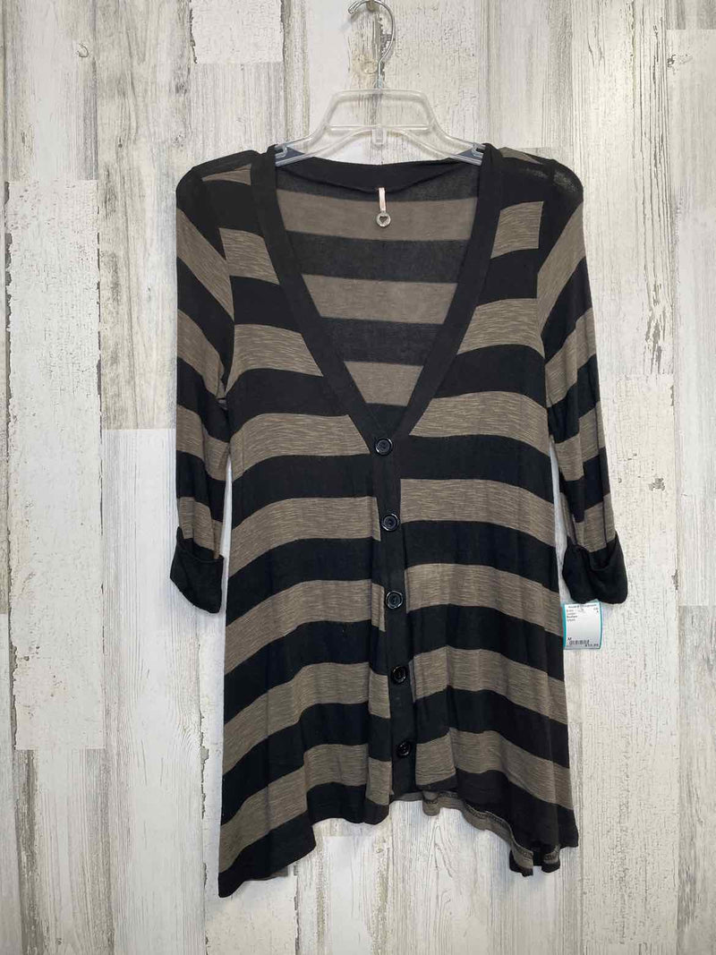 Size M Boutique Cardigan