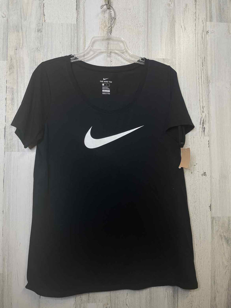 Nike Size L Shirt