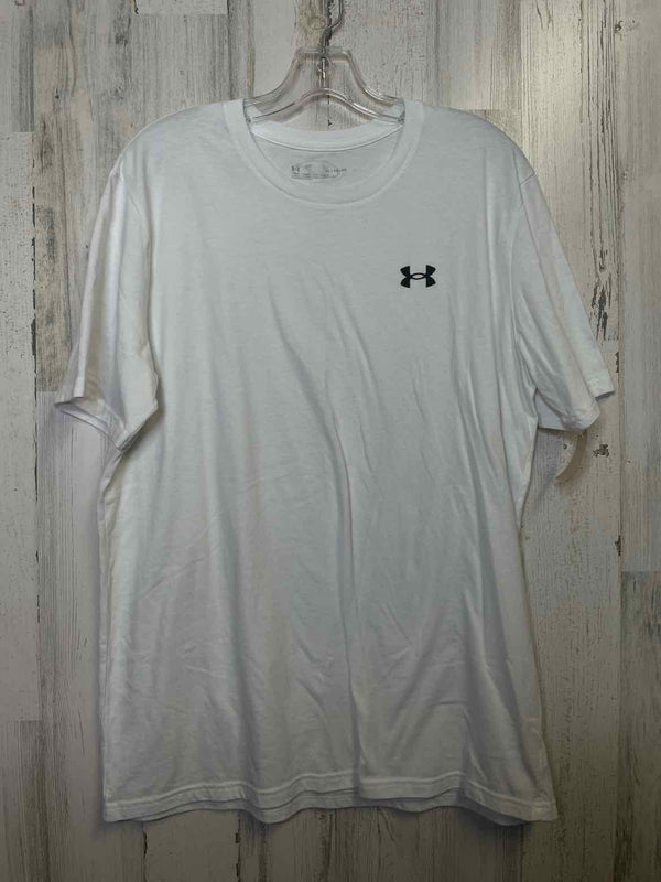 Size XL Under Armour Shirt