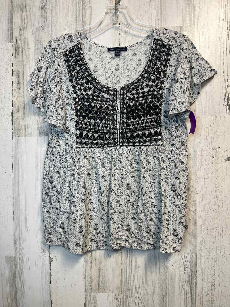 American Eagle Size XS Shirt