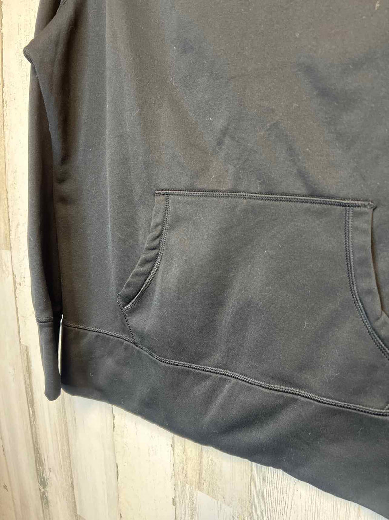 Nike Size XL Shirt