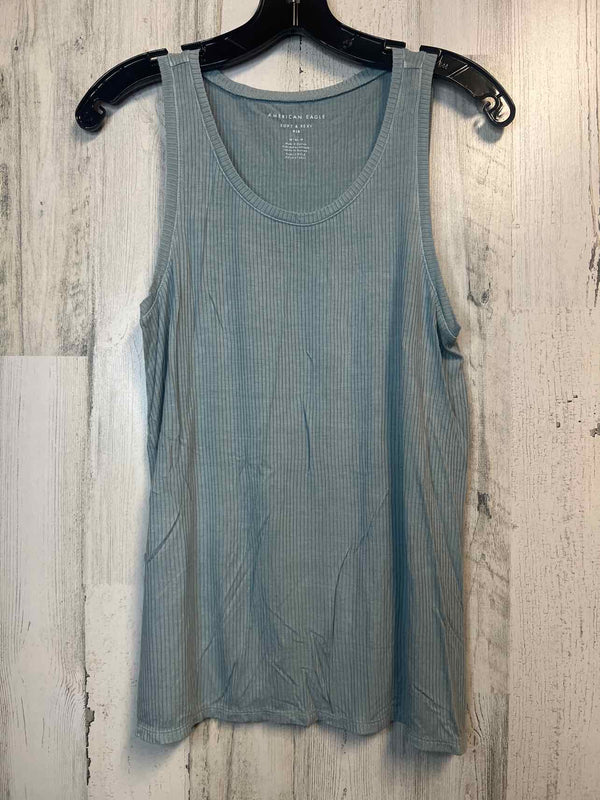 American Eagle Size M Shirt