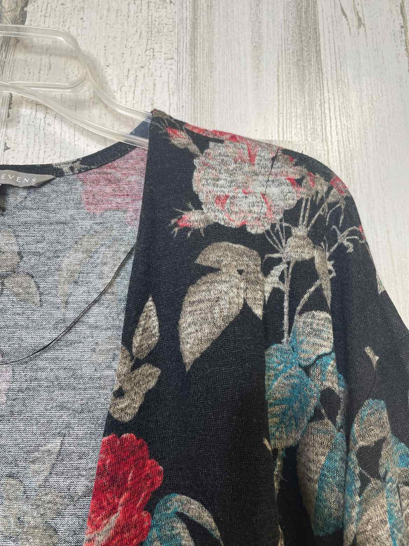 Size S Valerie Stevens Cardigan