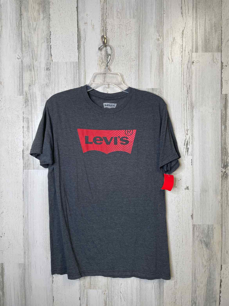 Size M Levi Strauss & Co. Shirt