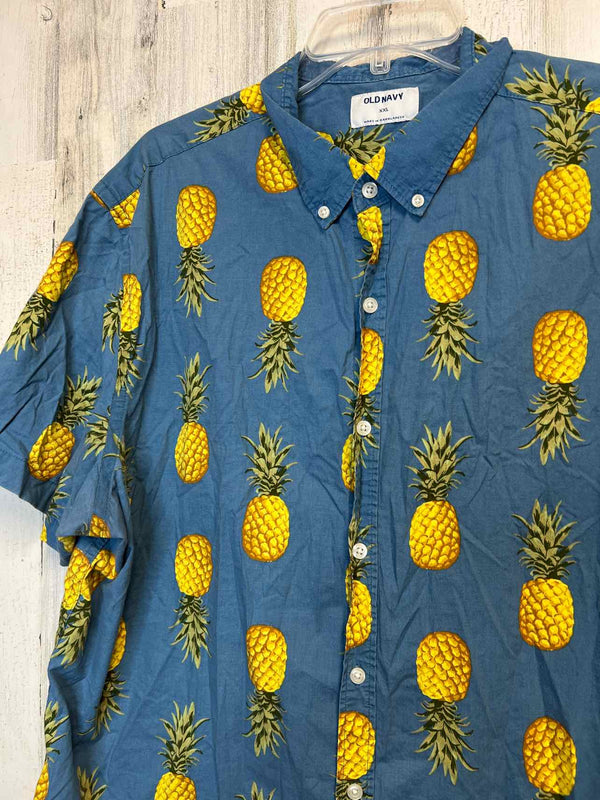 Size XXL Old Navy Shirt