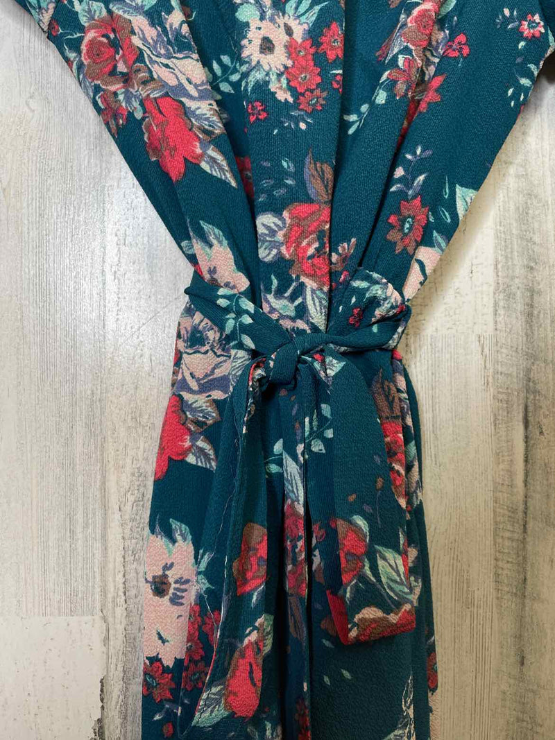 Size M Boutique Dress