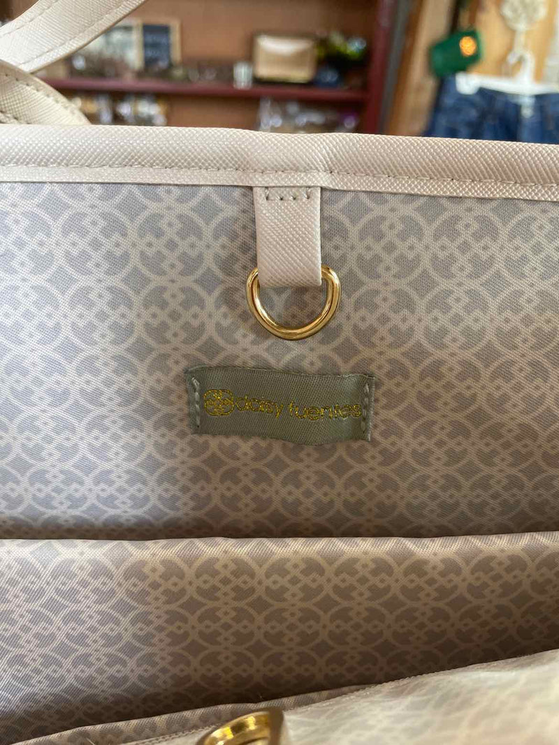 Daisy Fuentes Purse