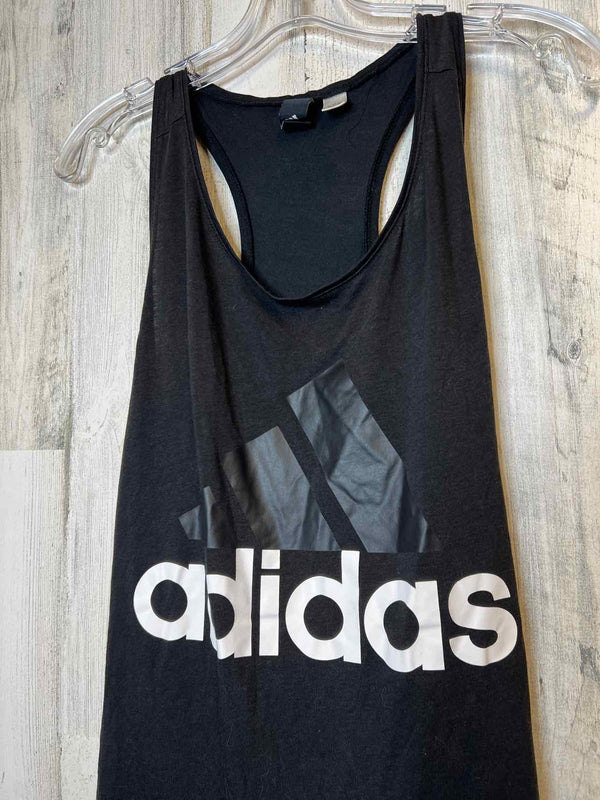Adidas Size XL Shirt