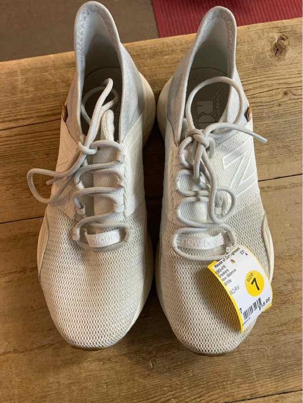 Shoe Size 7 New Balance Sneakers