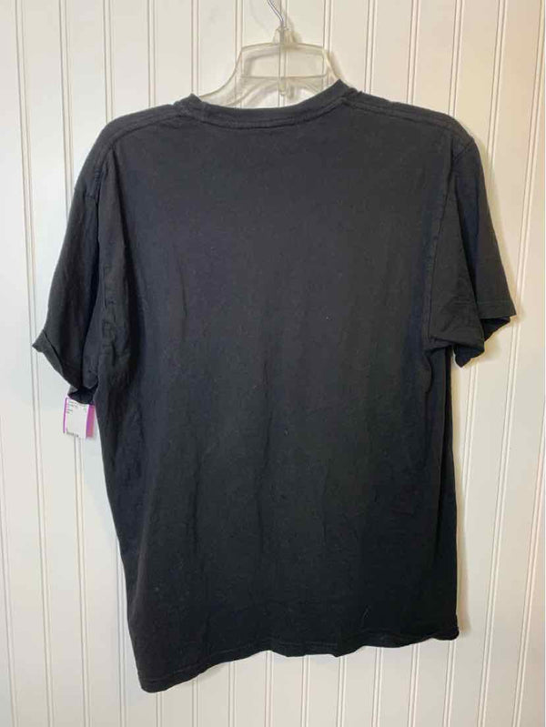 Size XL Boutique Shirt
