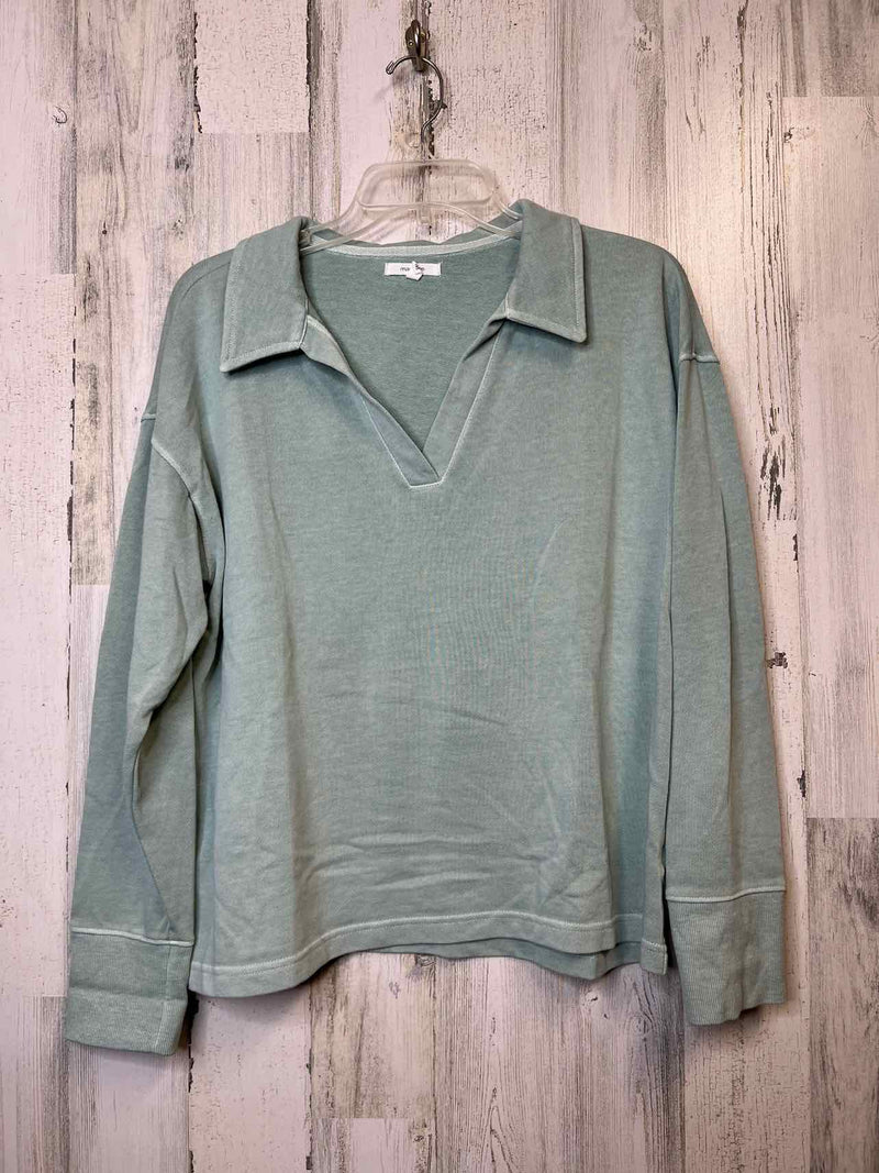 Maurices Size M Shirt