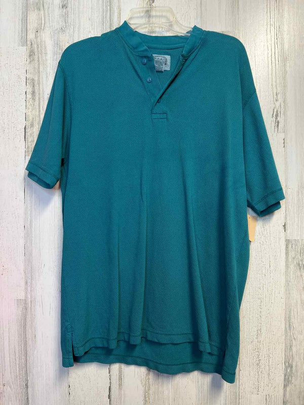 Size M Cabela's Shirt