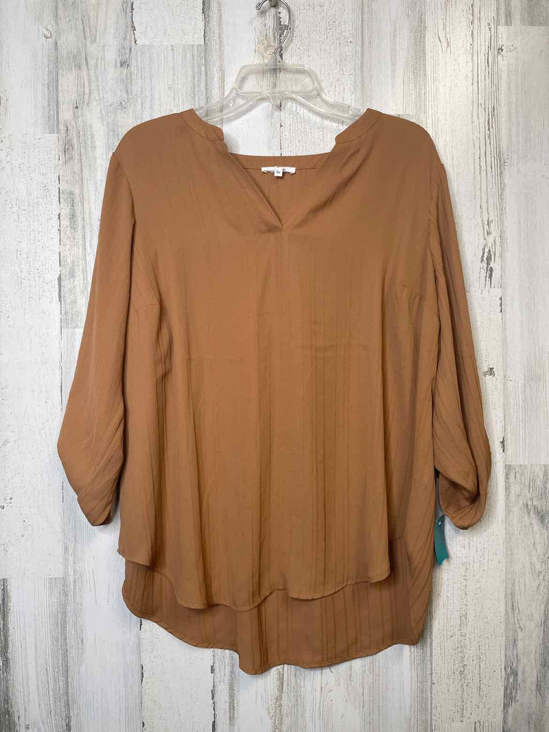 Maurices Size XL Shirt