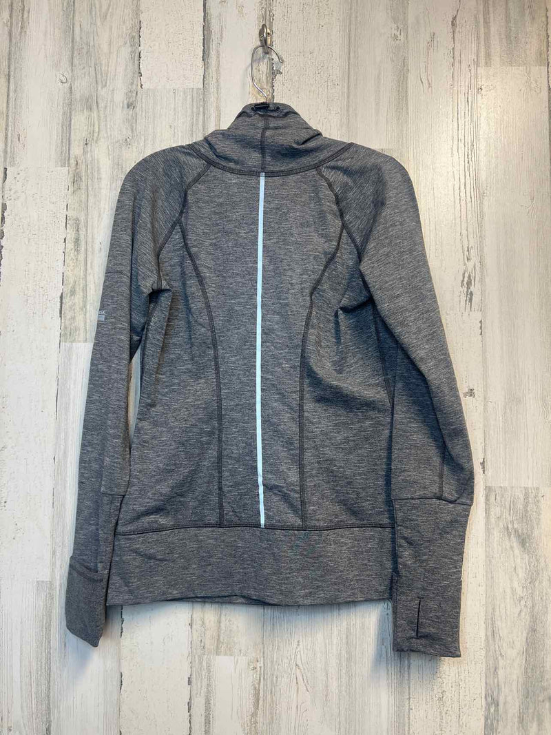 Victoria Sport Size S Sweater