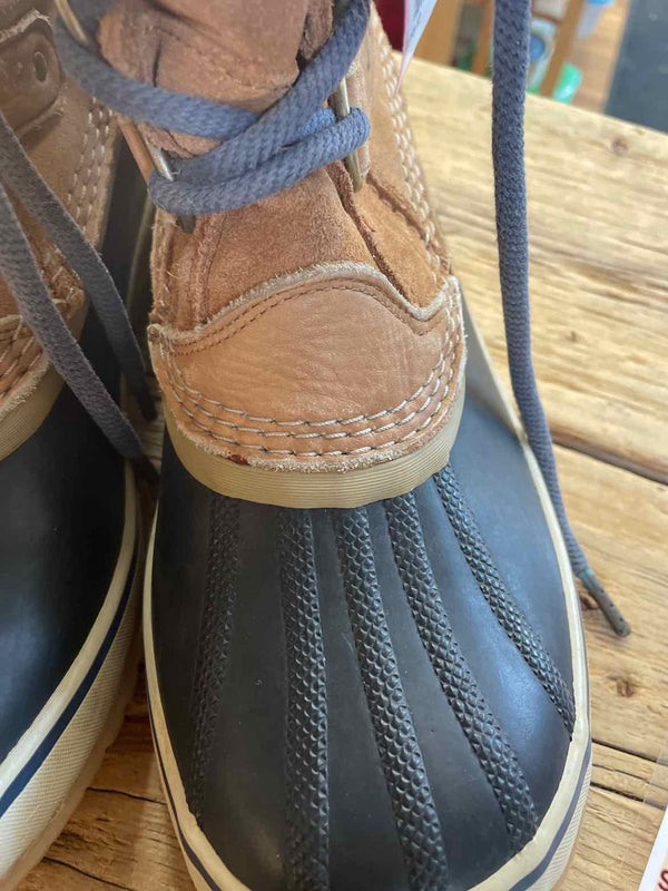 Shoe Size 7.5 Sorel Boots