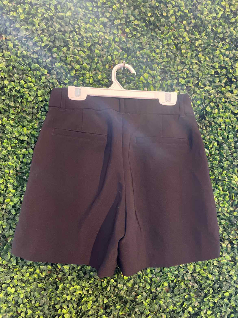 Size 4 Maurices Shorts