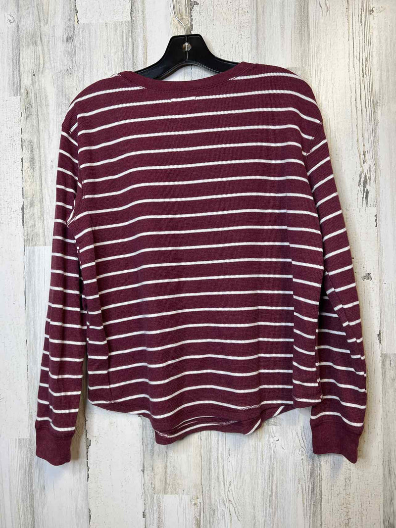 Maurices Size M Shirt