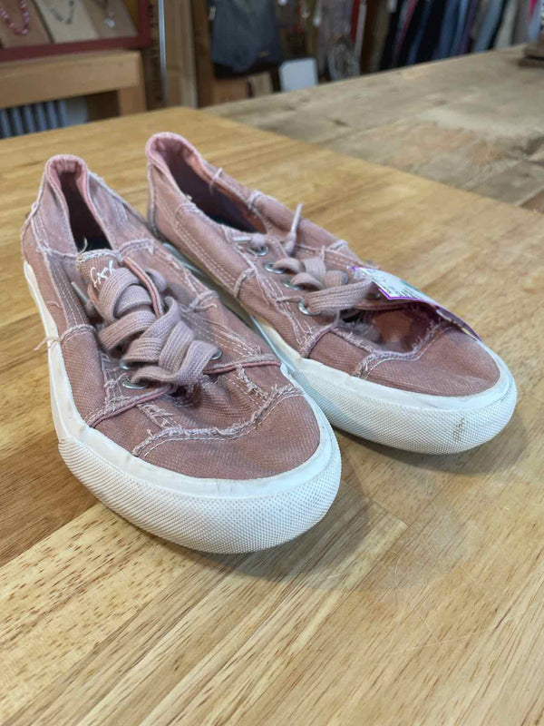 Shoe Size 7.5 Blowfish Shoes