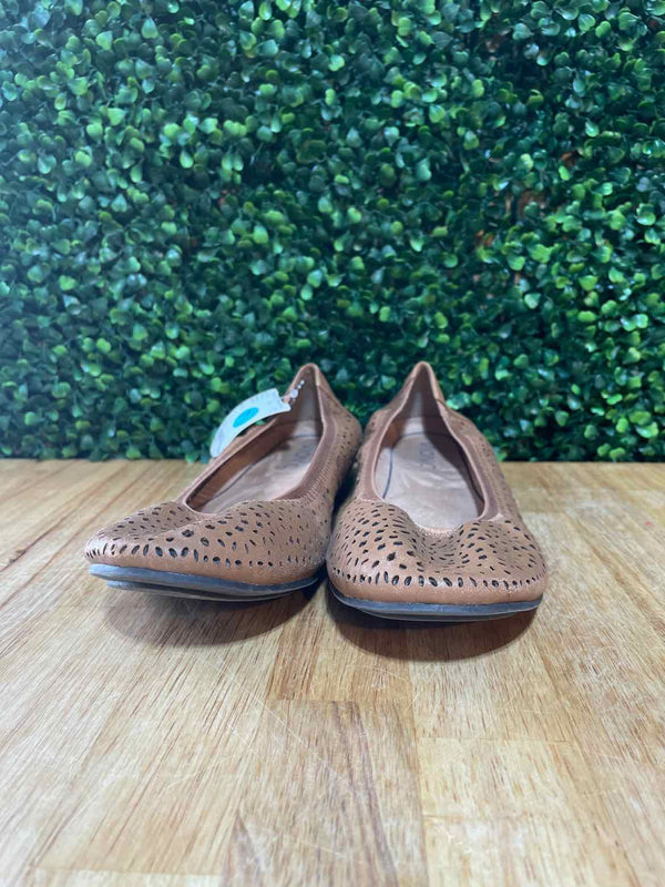 Shoe Size 7.5 Vionic Shoes