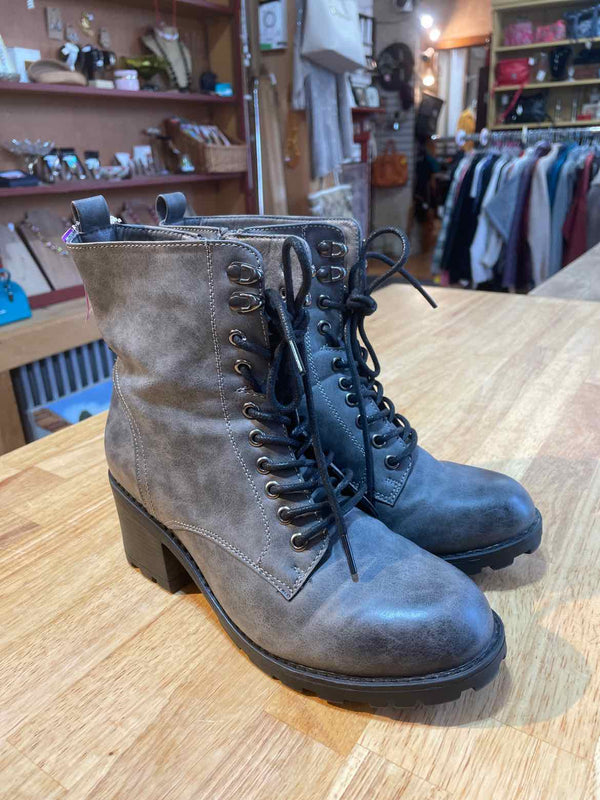 Shoe Size 8 Maurices Boots