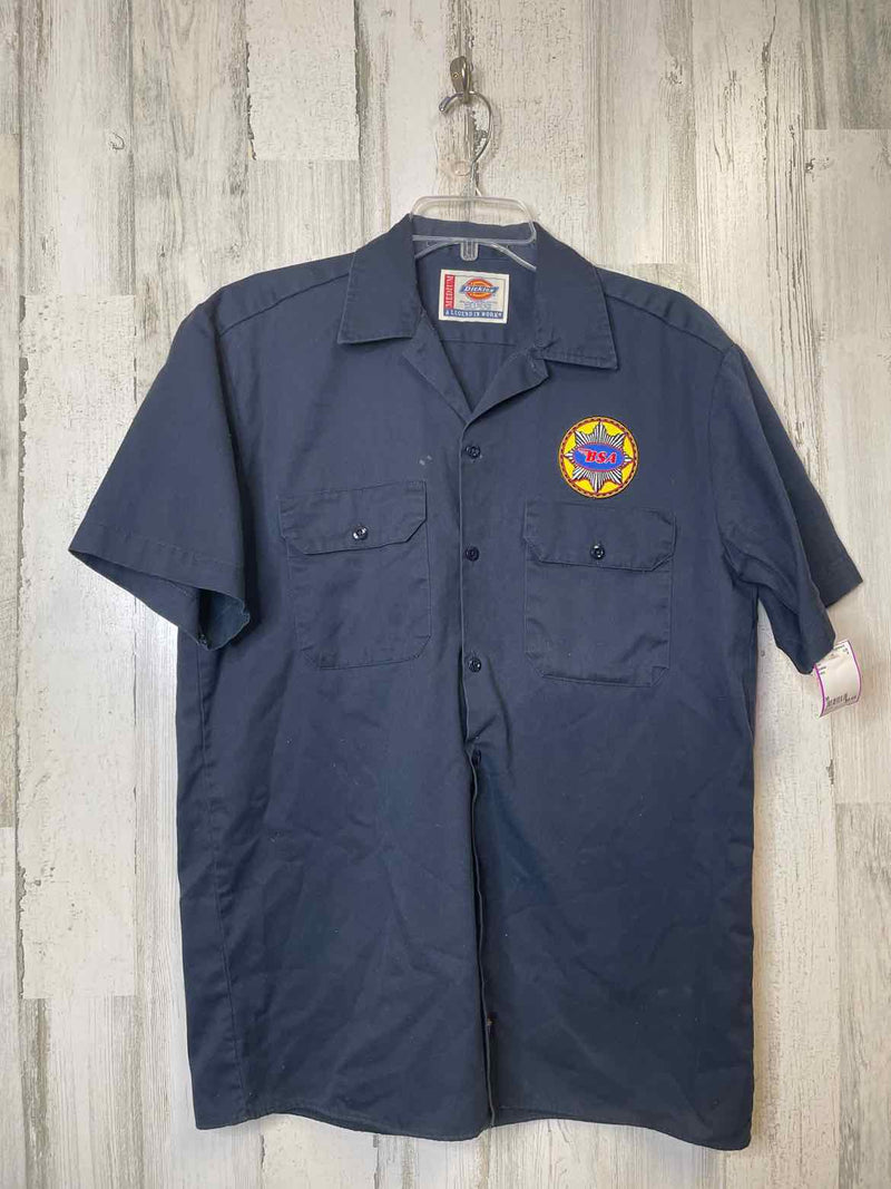 Size M Dickies Shirt