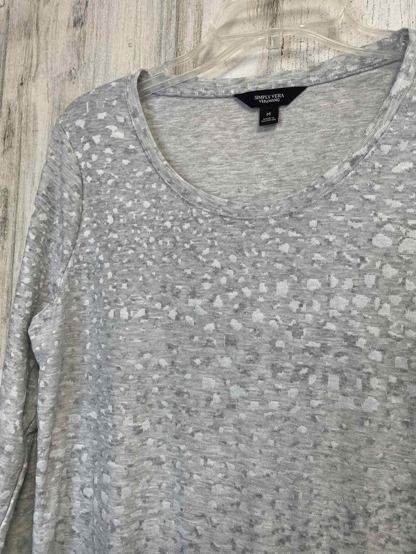 Simply Vera Wang Size M Shirt