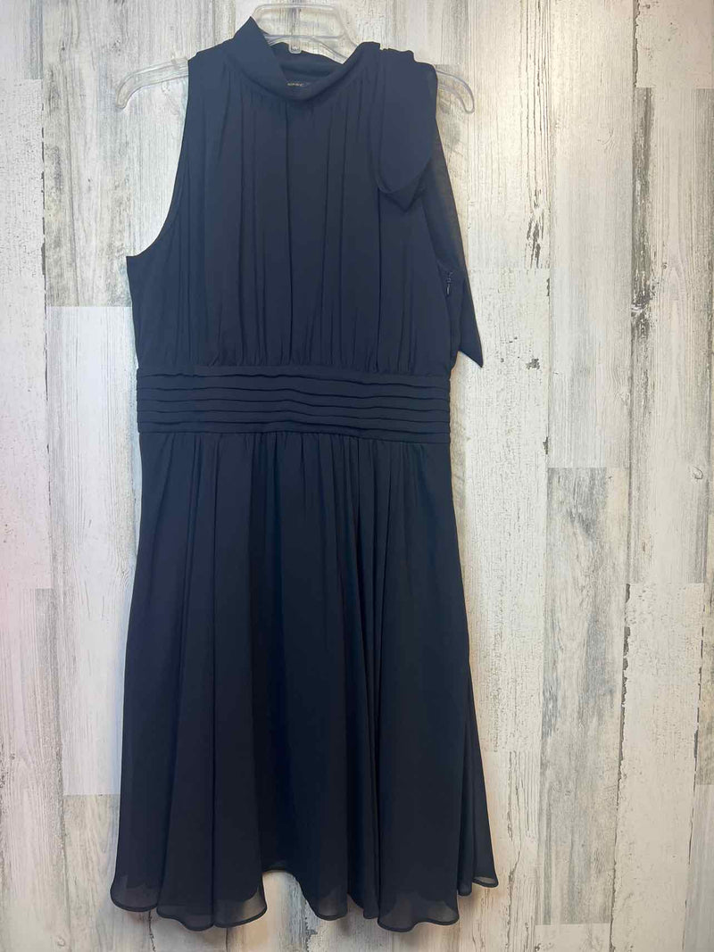 Size 12 Banana Republic Dress