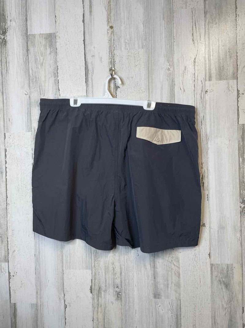 Size XXL Columbia Shorts