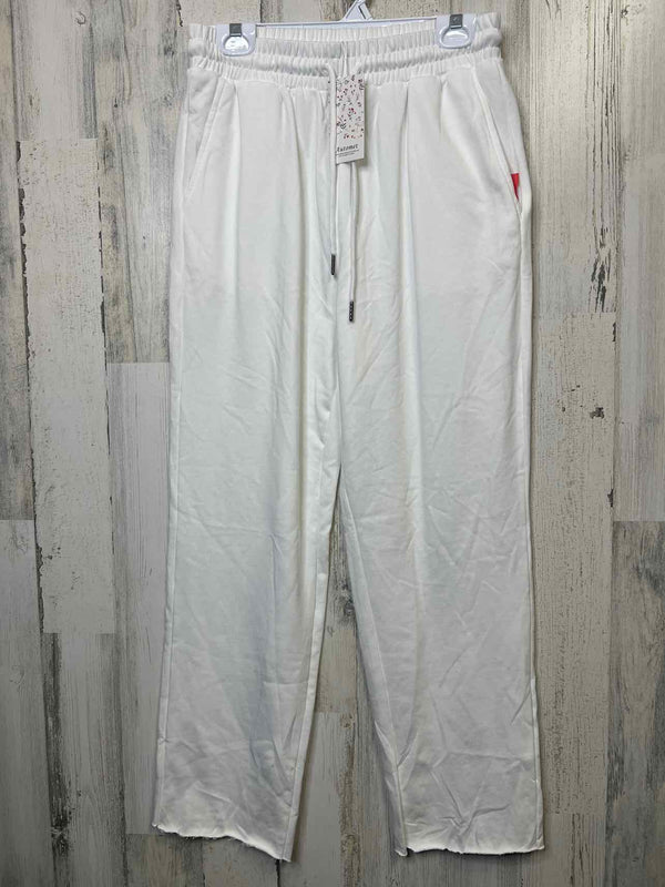 Size M Boutique Pants