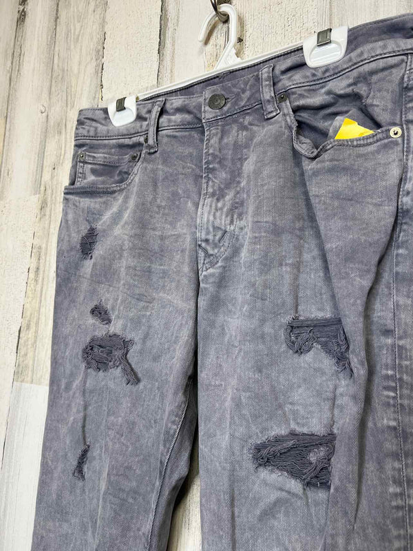 Size 34/32 American Eagle Jeans