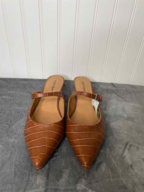 Shoe Size 10 Comfort View Shoes