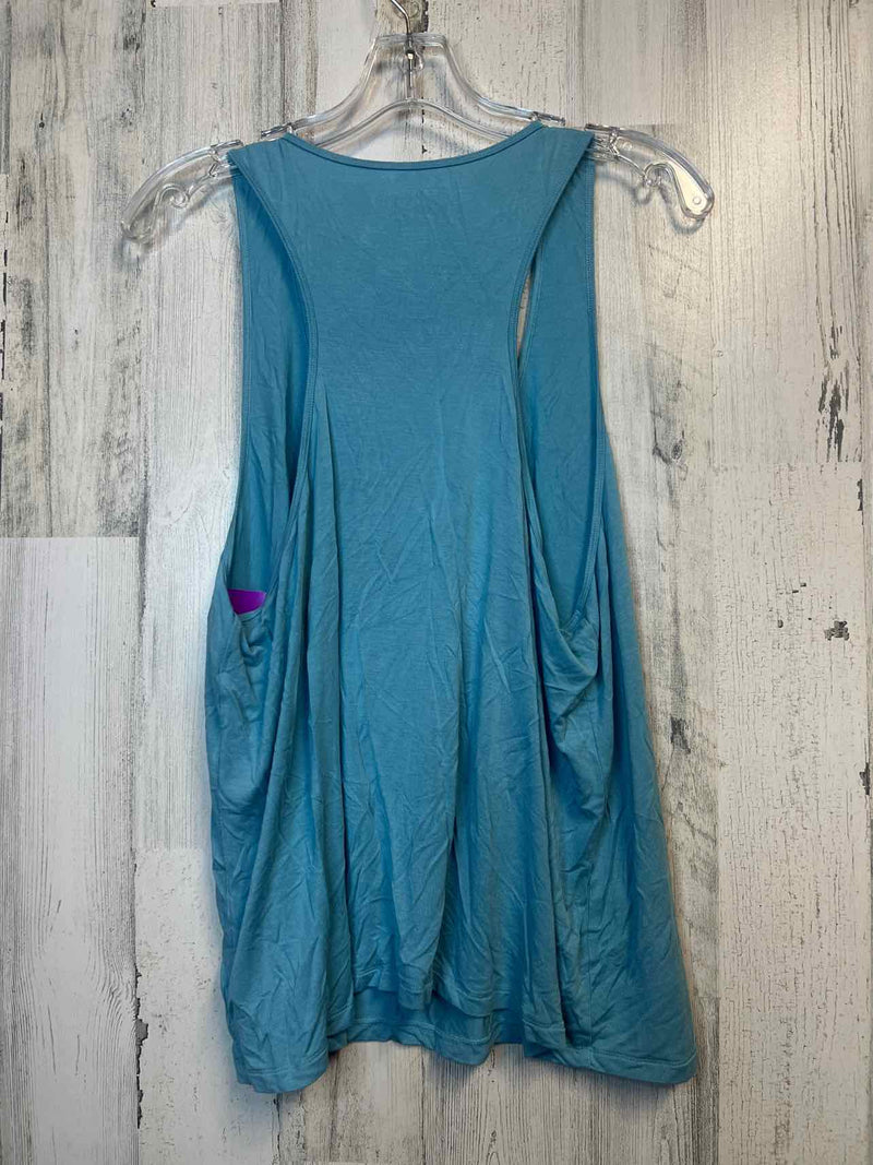 American Eagle Size XL Shirt