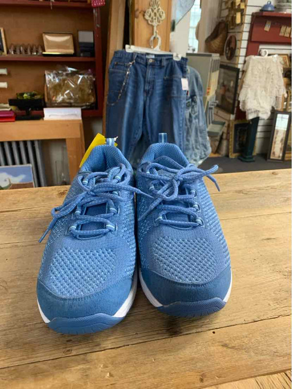 Shoe Size 9 Orthofeet Sneakers