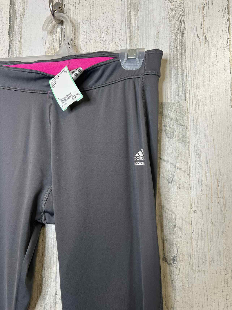 Size L Adidas Leggings