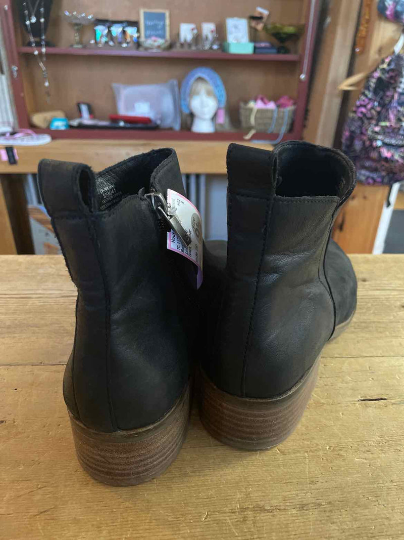 Shoe Size 9.5 Lucky Brand Boots