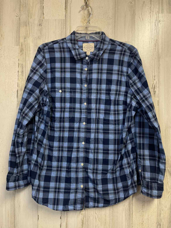 St. John's Bay Size XL Shirt