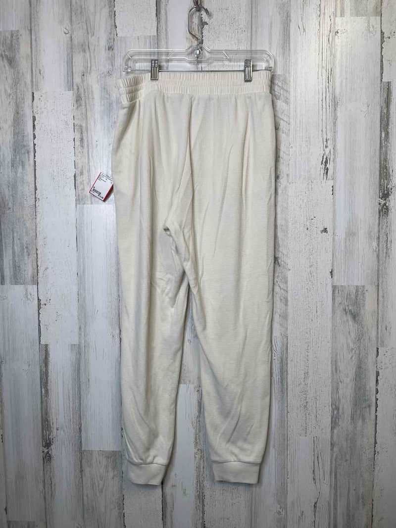 Size M Victoria's Secret Pants