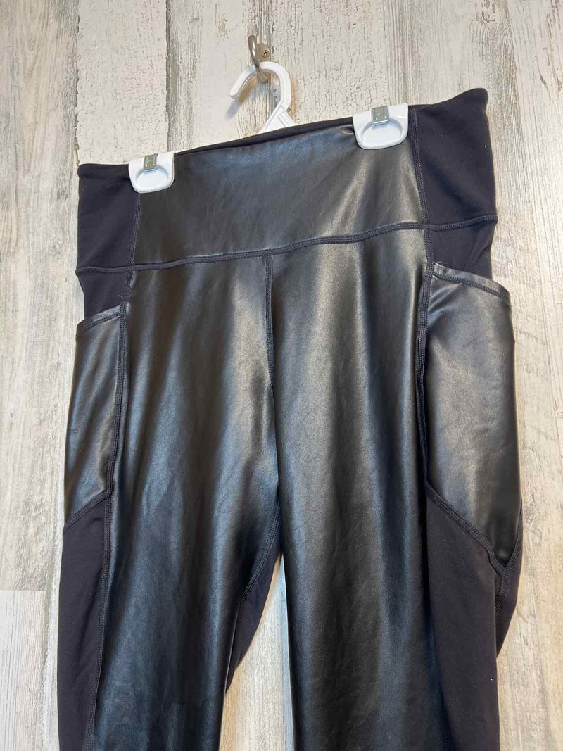 Size M Athleta Leggings