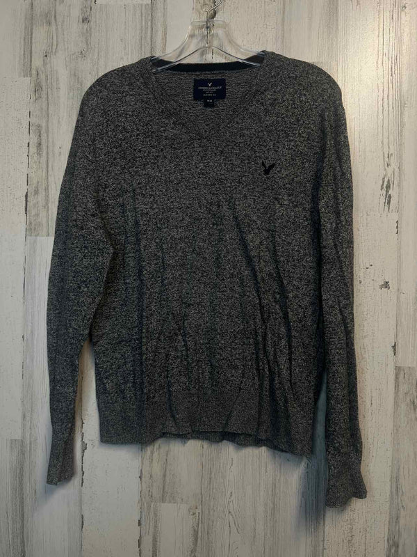 Size M American Eagle Shirt