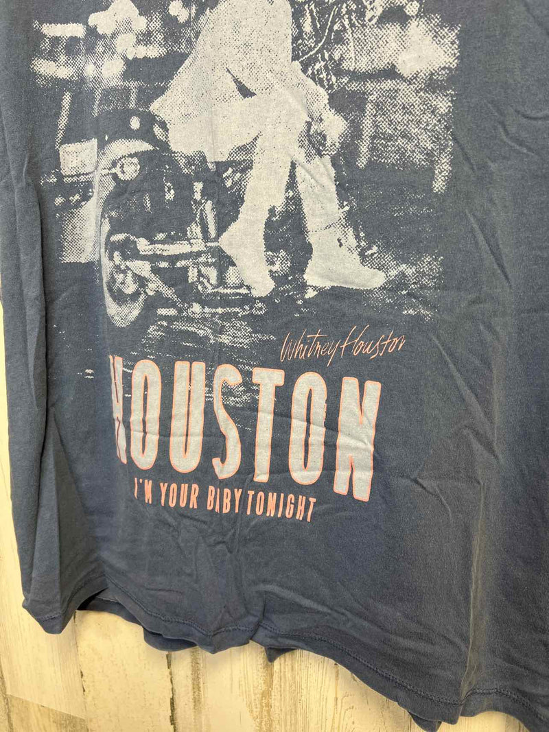 American Eagle Size M Shirt