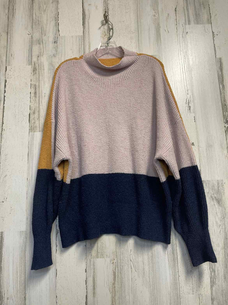 Free Assembly Size XXL Sweater