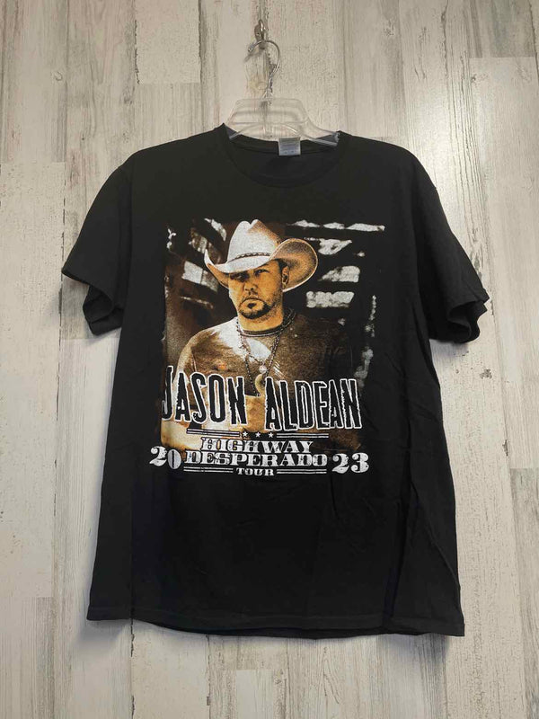Boutique Size L Shirt