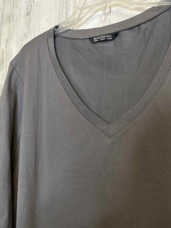 Bloomchic Size 28 Shirt