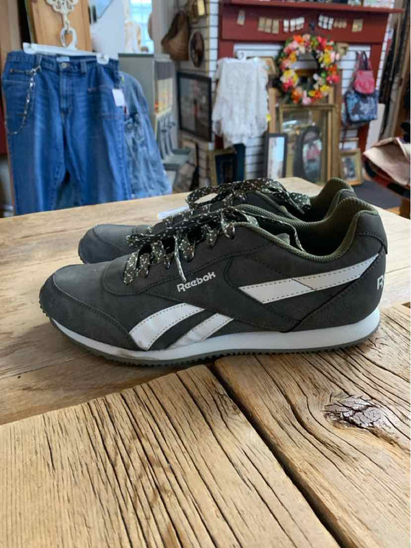 Shoe Size 6 reebok Sneakers