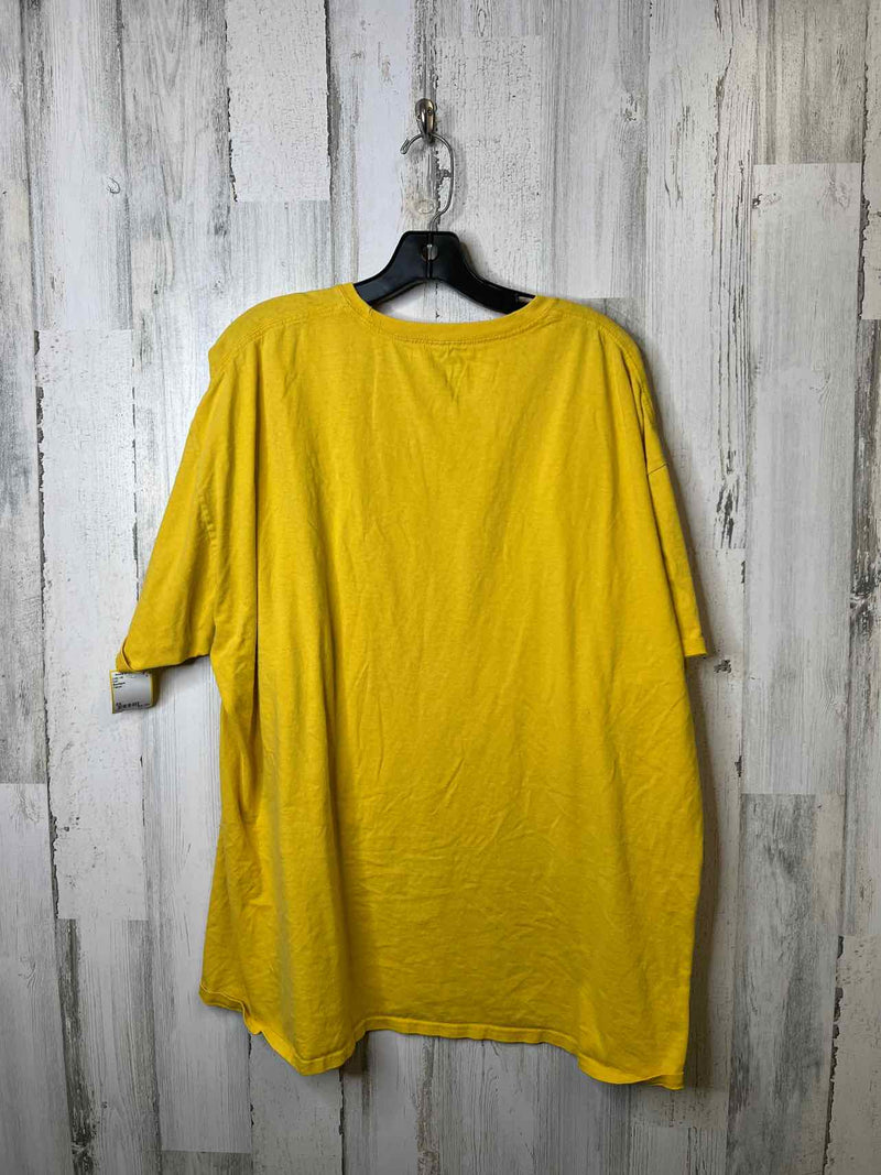 Boutique Size 2X Shirt