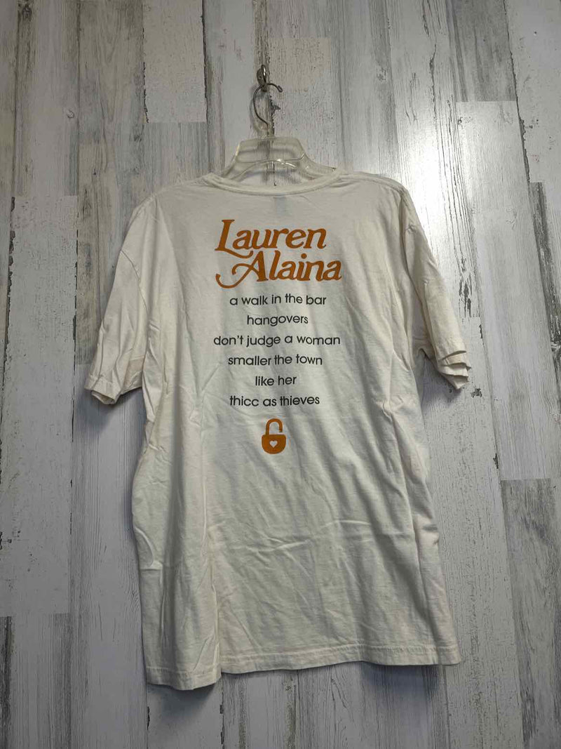 Gildan Size XL Shirt